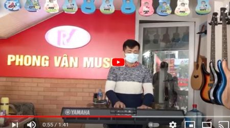 Test organ Yamaha tại shop Phong Vân