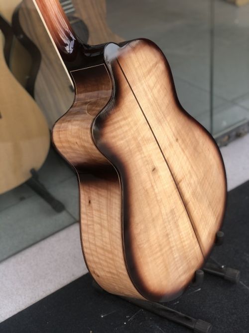 Guitar acoustic gỗ còng cườm cao cấp