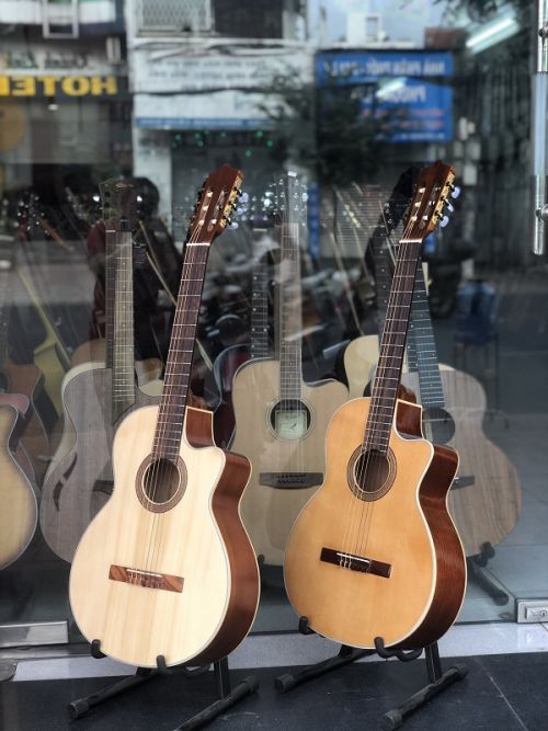 Guitar classic gỗ hồng đào Việt Nam