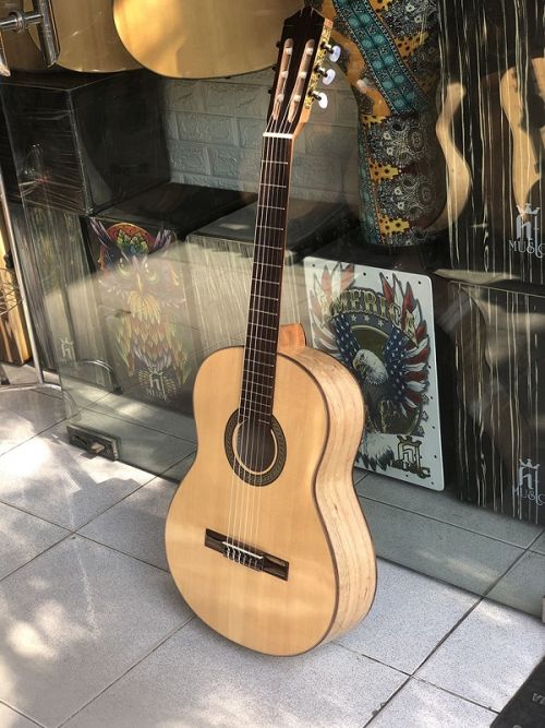 Guitar classic gỗ còng Việt Nam