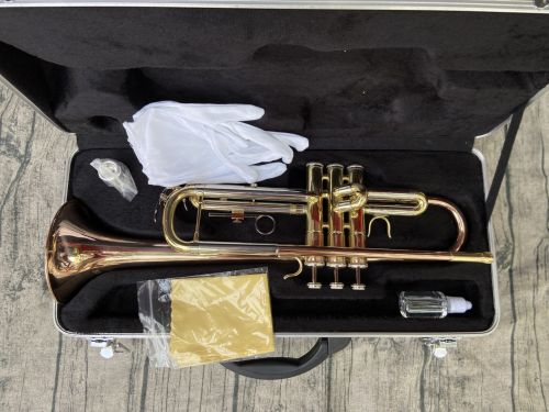 Kèn trumpet 3 màu Jupiter JTR500 hộp nhựa