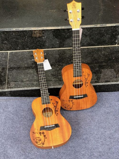 Đàn ukulele HT Music gỗ mahogany
