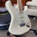 Electric guitar Tagima TG-530 màu trắng kem