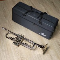 Kèn nhạc trumpets trắng bạc hãng Saiger STR-200