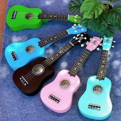 Đàn ukulele soprano màu bằng gỗ