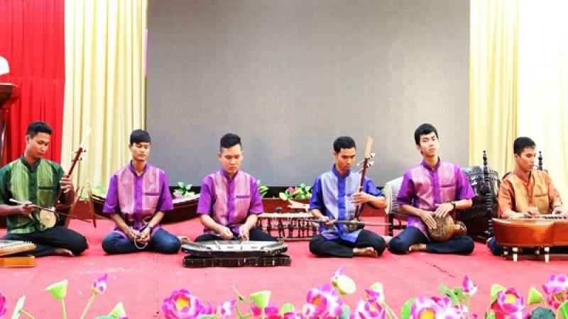 Nhạc cụ truyền thống - đòi hỏi sự đam mê biểu diễn